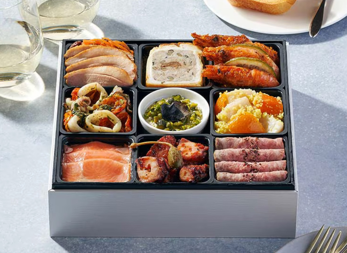 第4位 おしゃれに彩る少人数おせち